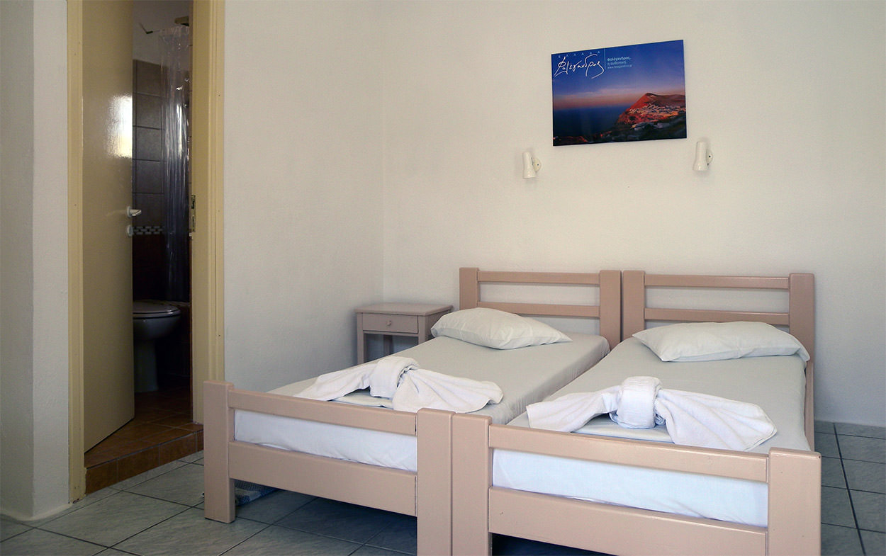 Pavlos x2 Folegandros - Accommodation