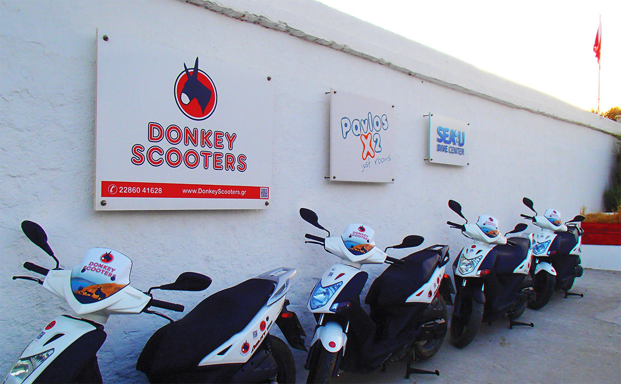 Pavlos x2 Folegandros - Donkey Scooters Rent a bike